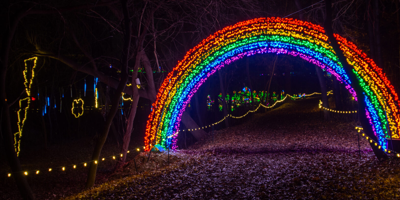 Wps brightening communities by supporting holiday light displays